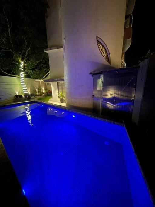 The Luxury Villa Лонавала Екстериор снимка